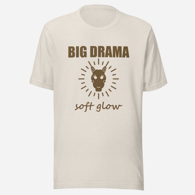 Al Drama Llama Big Drama, Soft Glow Drama Tee Heather Dust